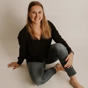 Meet your Posher, Carly